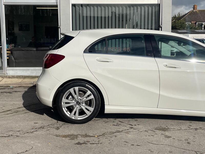 MERCEDES-BENZ A CLASS