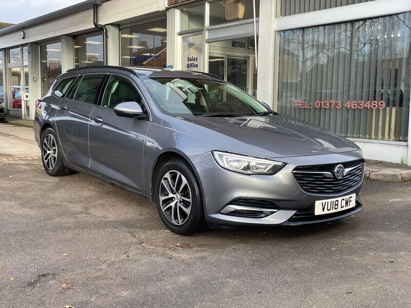 VAUXHALL INSIGNIA