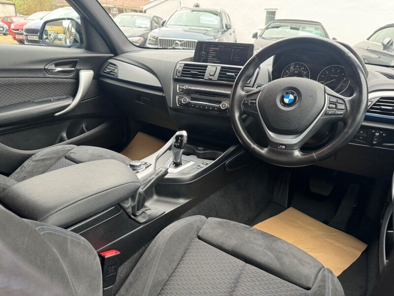 BMW 1 SERIES