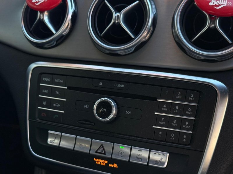MERCEDES-BENZ GLA CLASS