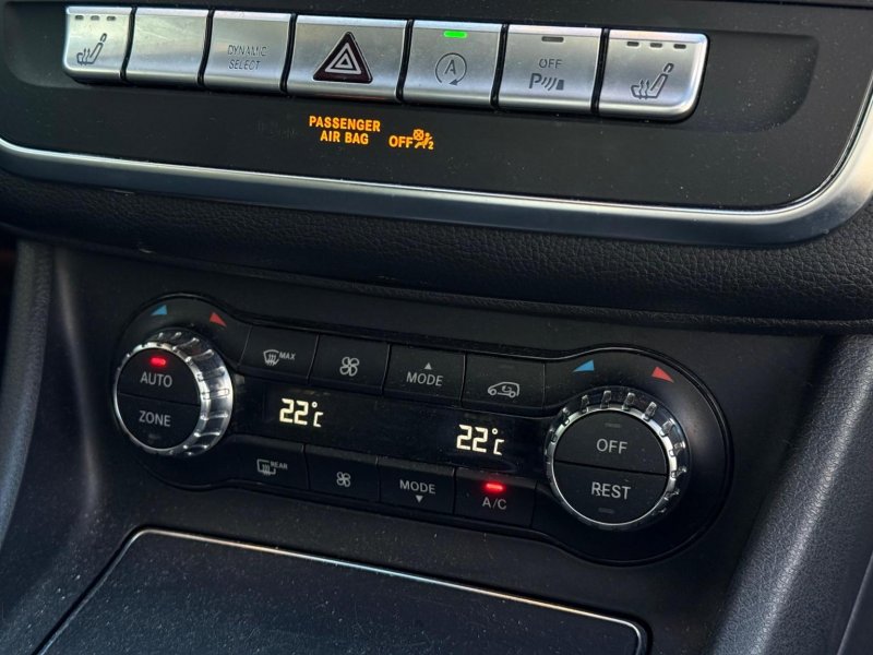 MERCEDES-BENZ GLA CLASS