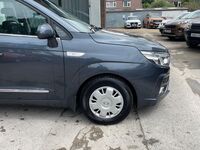 SSANGYONG TURISMO