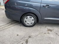 SSANGYONG TURISMO