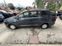 SSANGYONG TURISMO