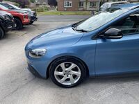 VOLVO V40 CROSS COUNTRY