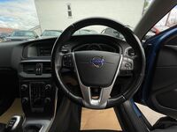 VOLVO V40 CROSS COUNTRY