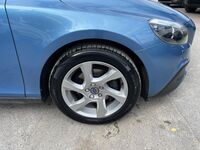 VOLVO V40 CROSS COUNTRY