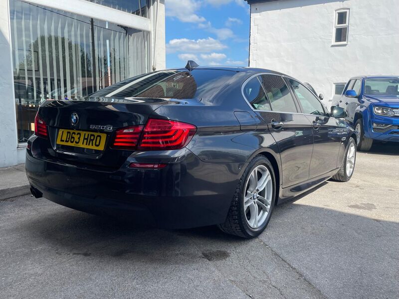 BMW 5 SERIES