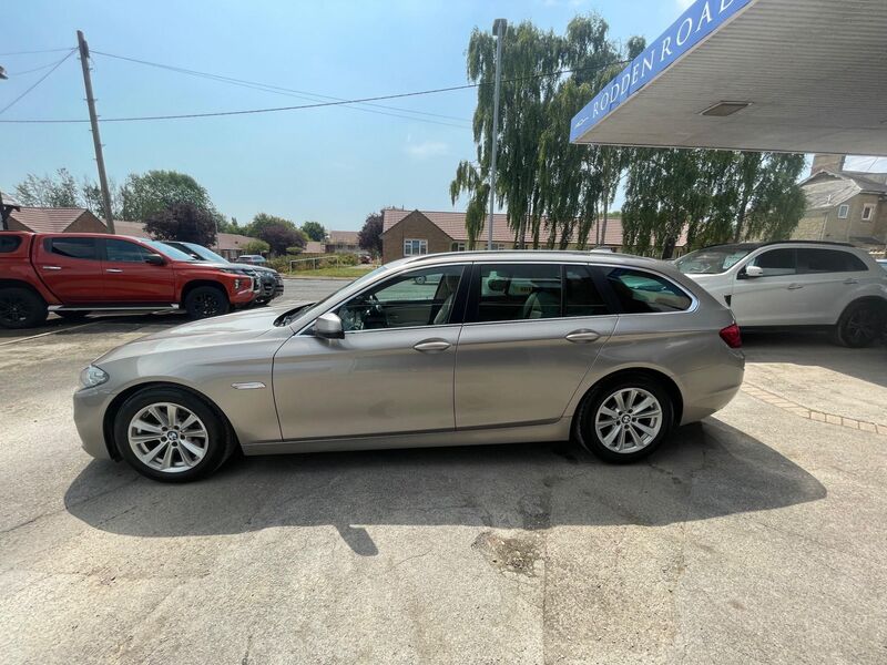 BMW 5 SERIES