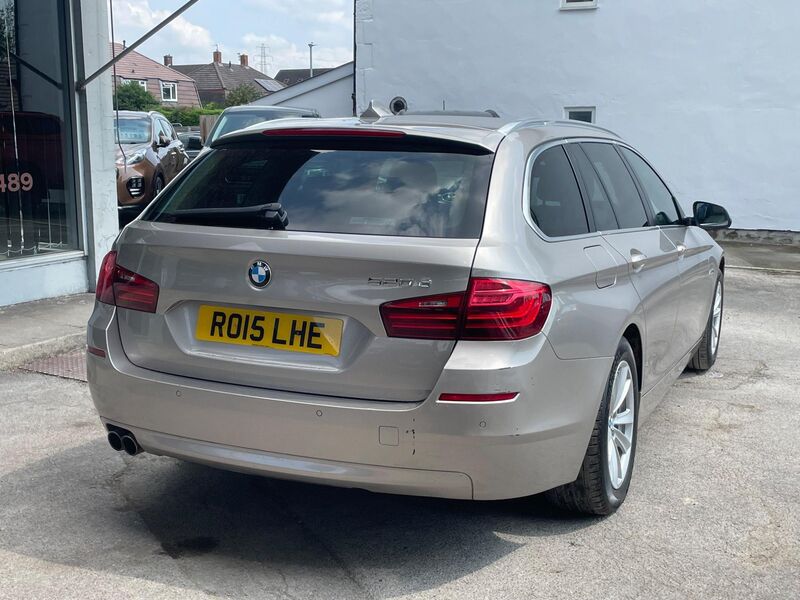 BMW 5 SERIES