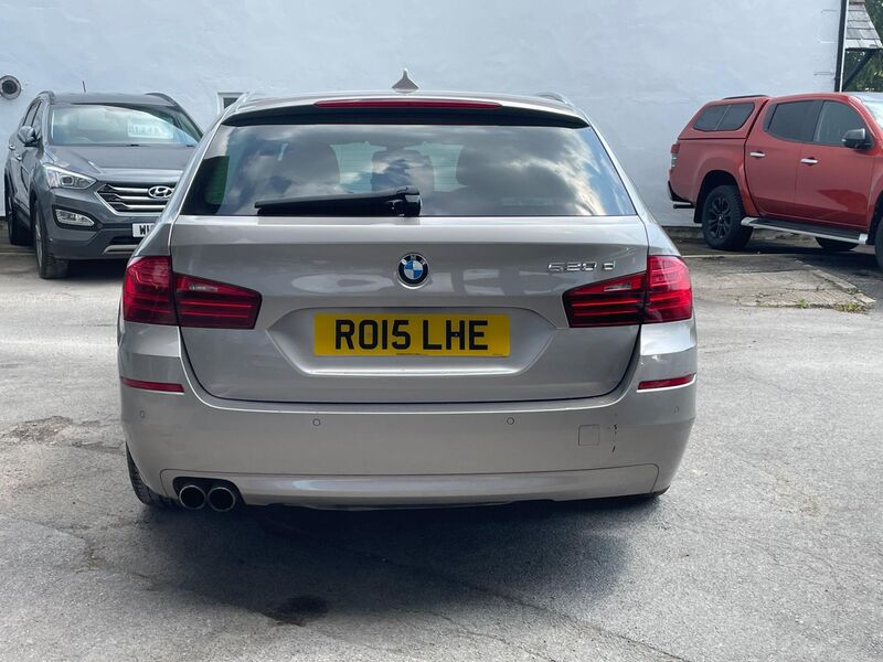 BMW 5 SERIES