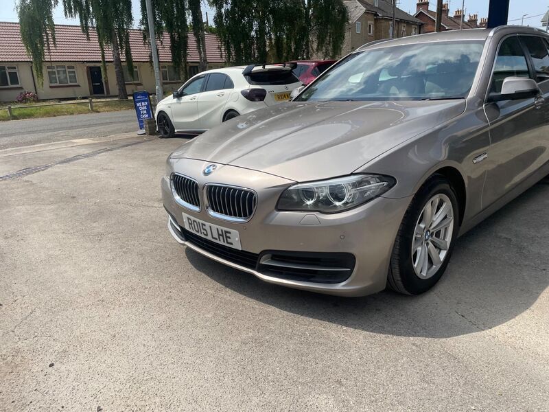 BMW 5 SERIES
