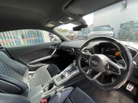AUDI TTS