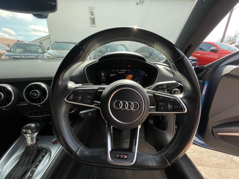AUDI TTS