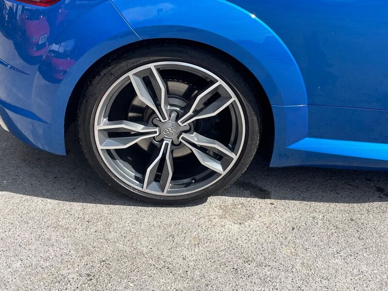 AUDI TTS