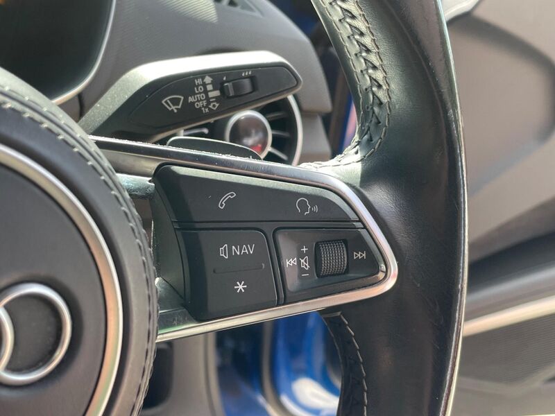 AUDI TTS