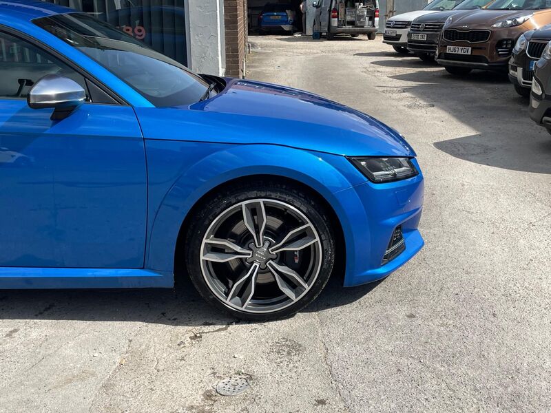 AUDI TTS