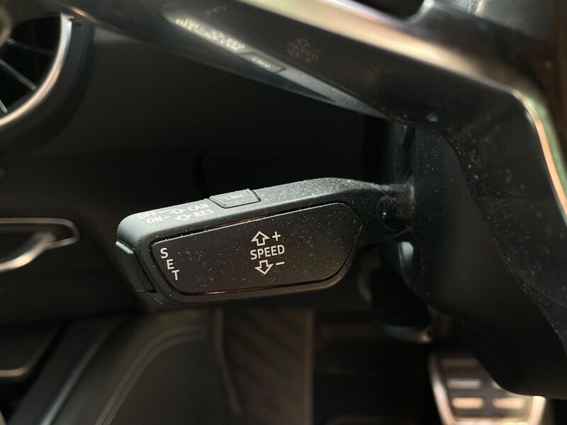 AUDI TTS