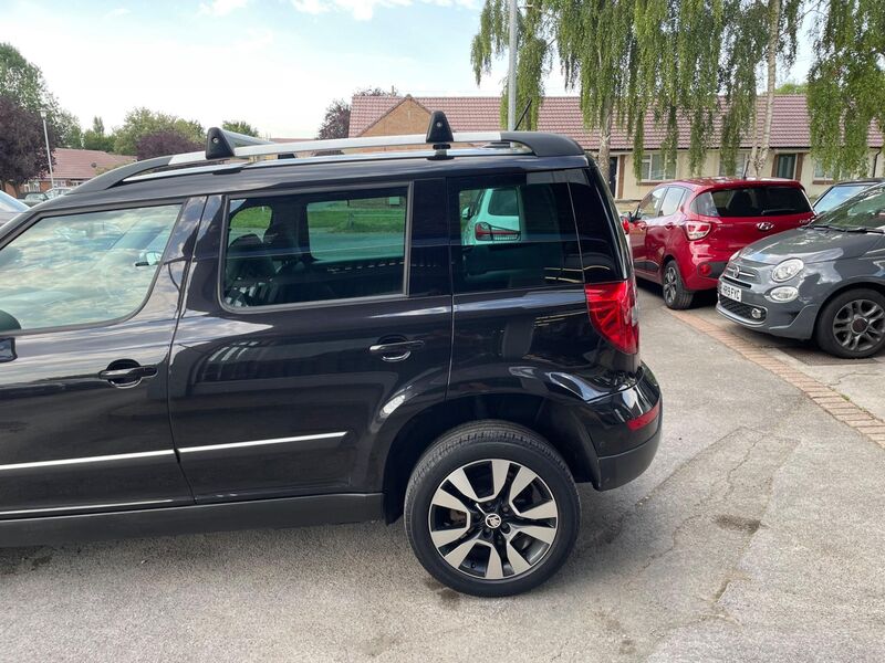 SKODA YETI