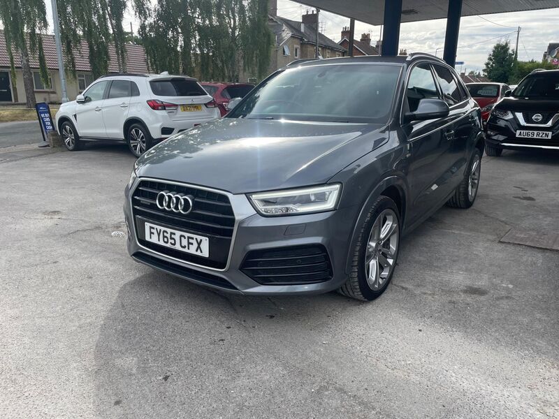 AUDI Q3