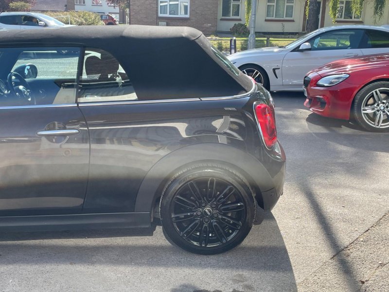 MINI CONVERTIBLE