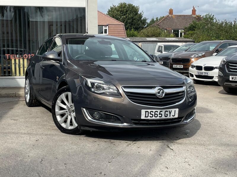 VAUXHALL INSIGNIA