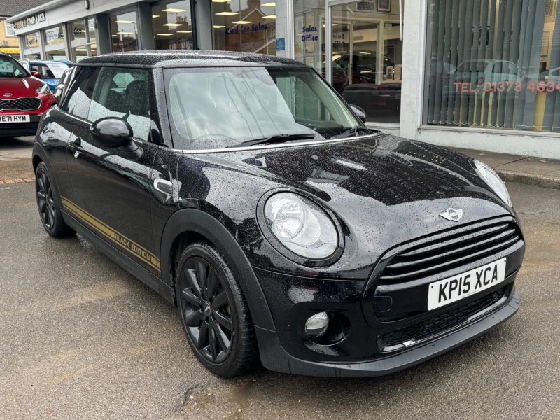 MINI HATCH