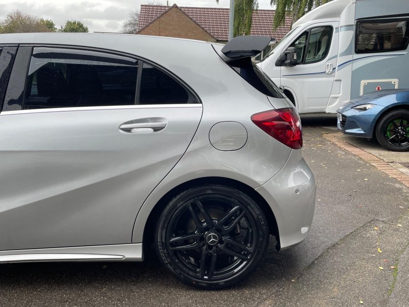 MERCEDES-BENZ A CLASS