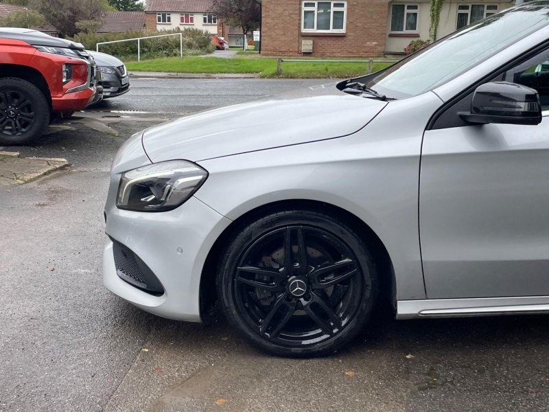 MERCEDES-BENZ A CLASS