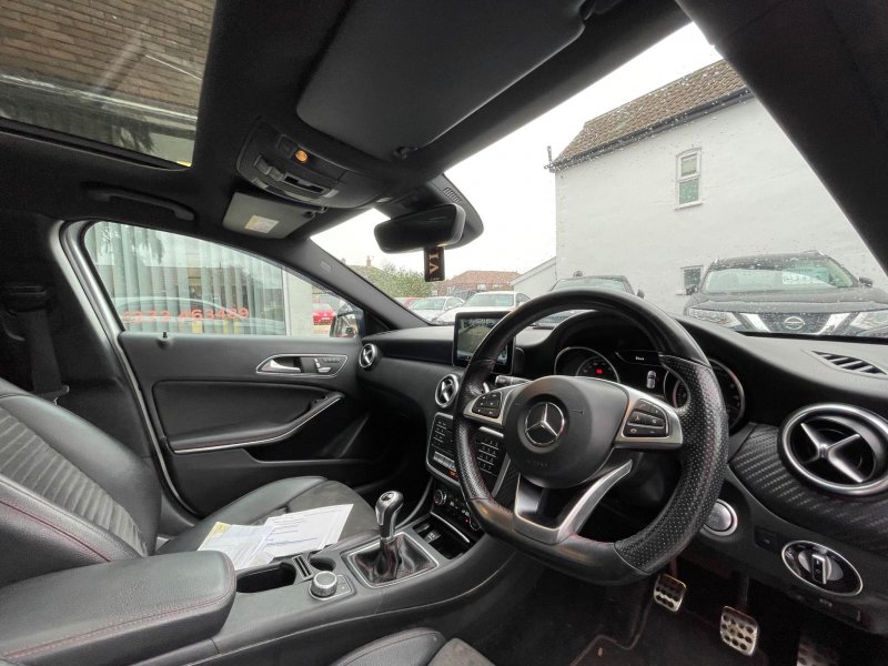 MERCEDES-BENZ A CLASS