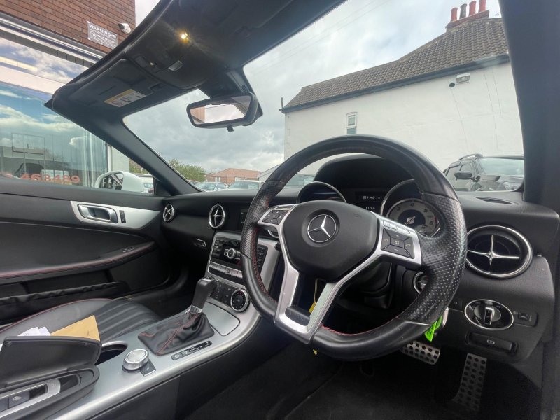 MERCEDES-BENZ SLK
