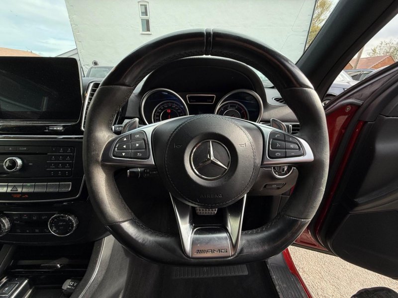 MERCEDES-BENZ GLS