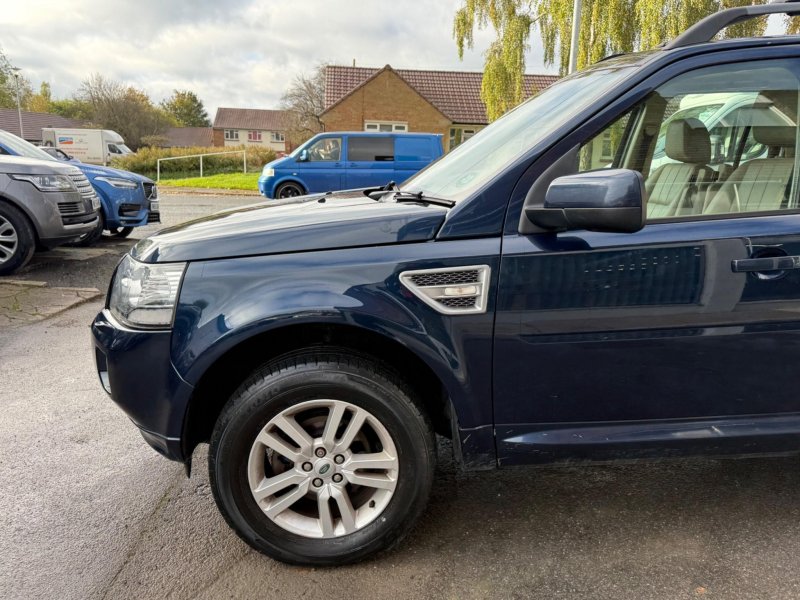 LAND ROVER FREELANDER 2