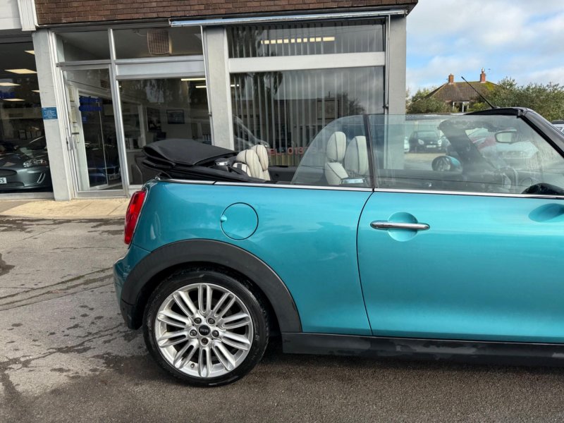 MINI CONVERTIBLE