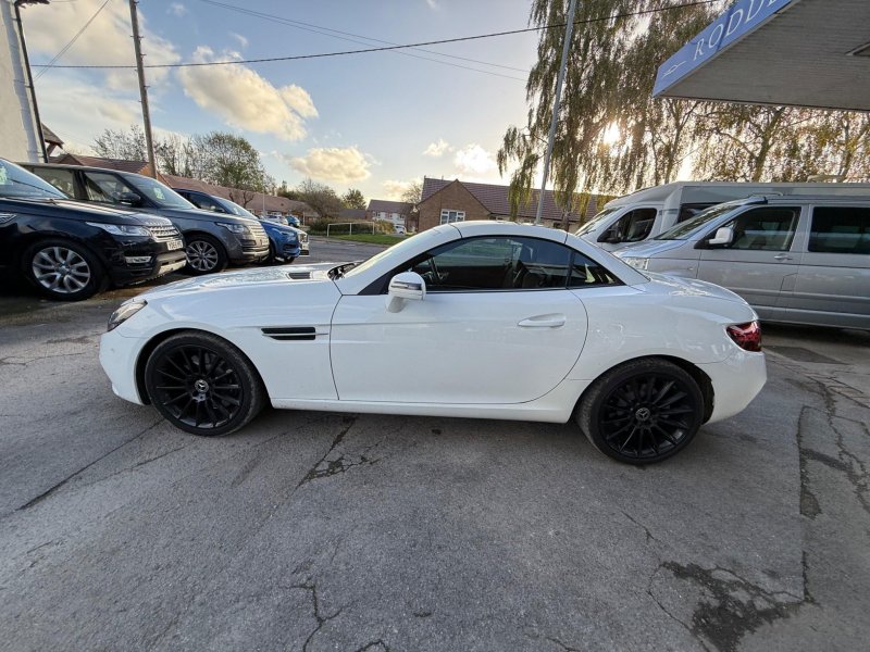 MERCEDES-BENZ SLC