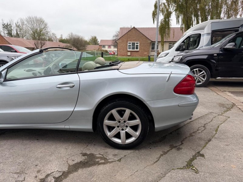 MERCEDES-BENZ SL