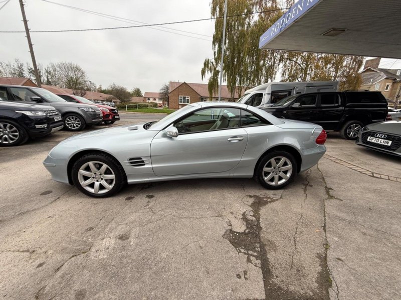 MERCEDES-BENZ SL