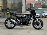 KAWASAKI Z900RS