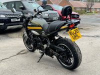 KAWASAKI Z900RS