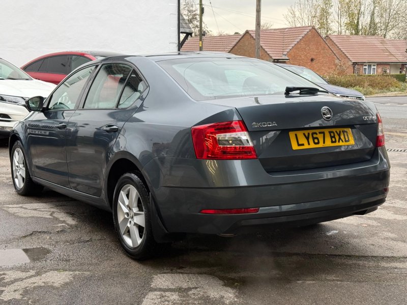 SKODA OCTAVIA