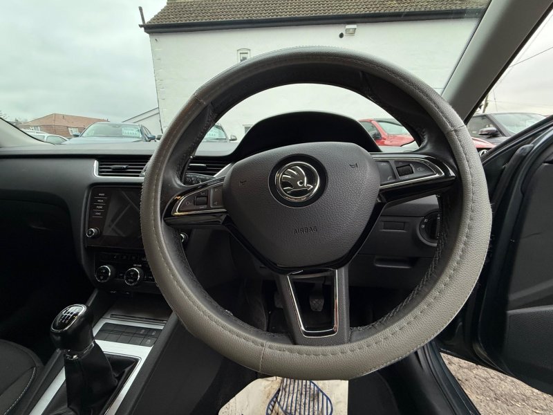 SKODA OCTAVIA