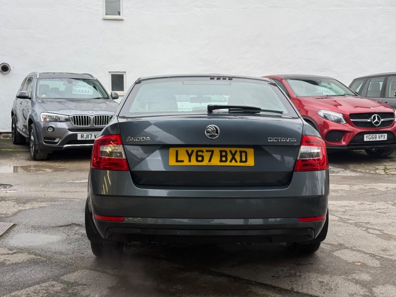 SKODA OCTAVIA