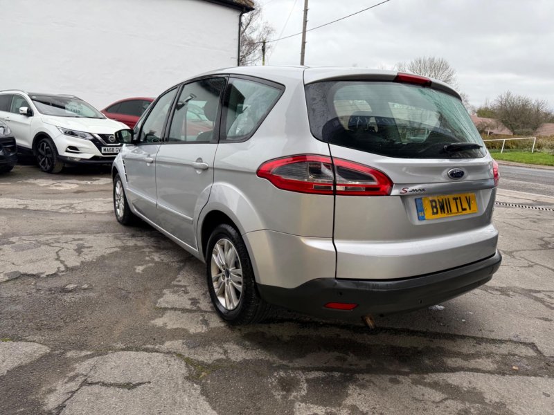 FORD S-MAX