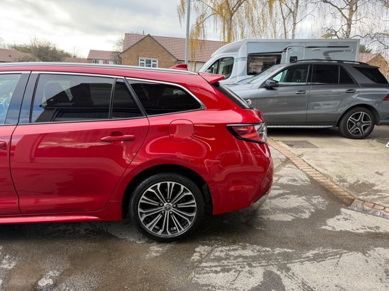 TOYOTA COROLLA