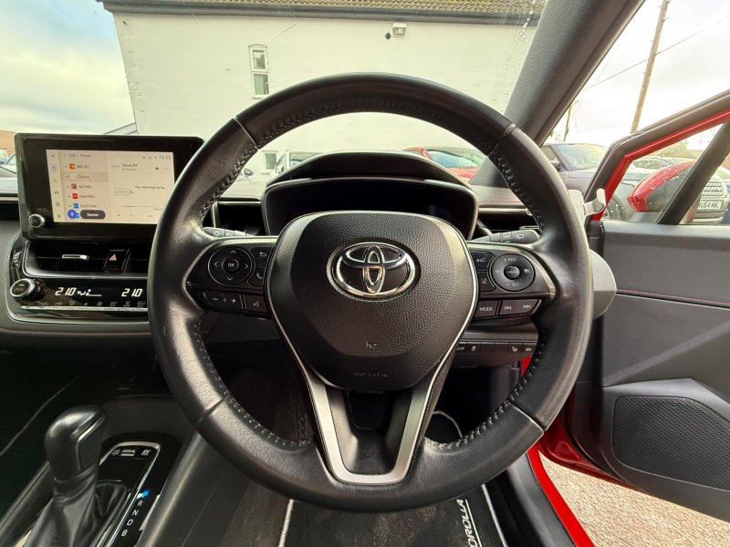 TOYOTA COROLLA
