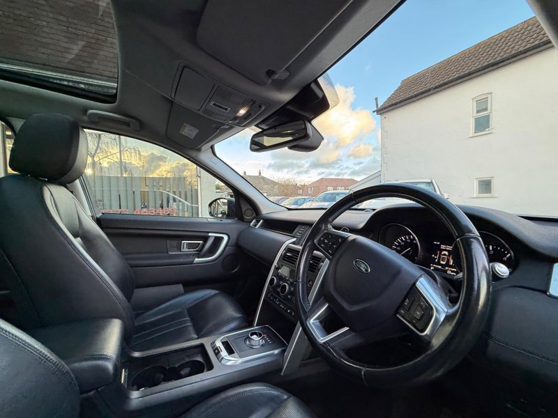LAND ROVER DISCOVERY SPORT