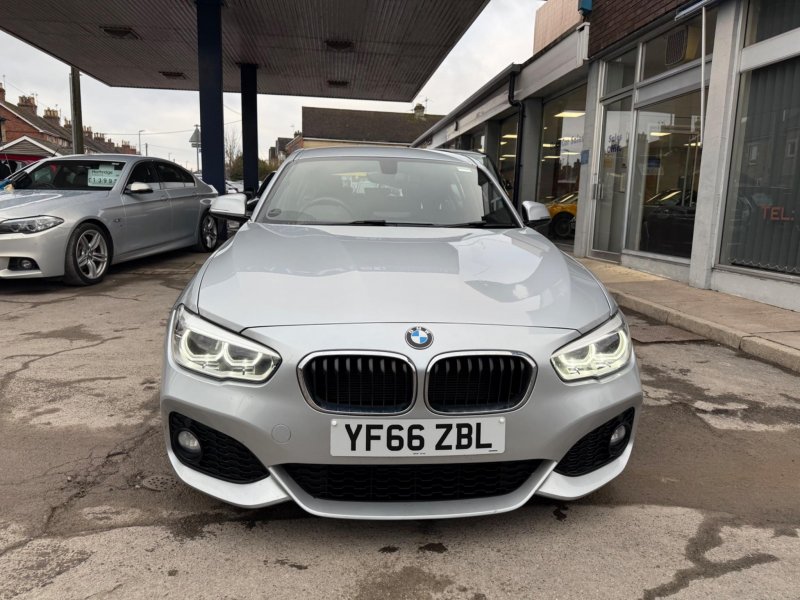 BMW 1 SERIES