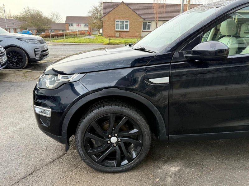 LAND ROVER DISCOVERY SPORT