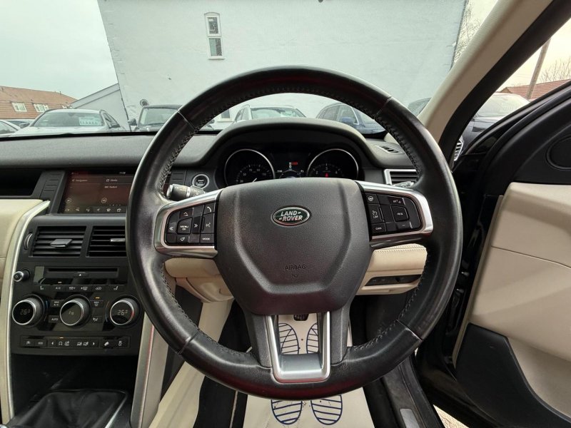 LAND ROVER DISCOVERY SPORT