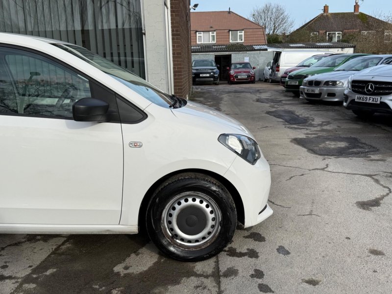 SEAT MII